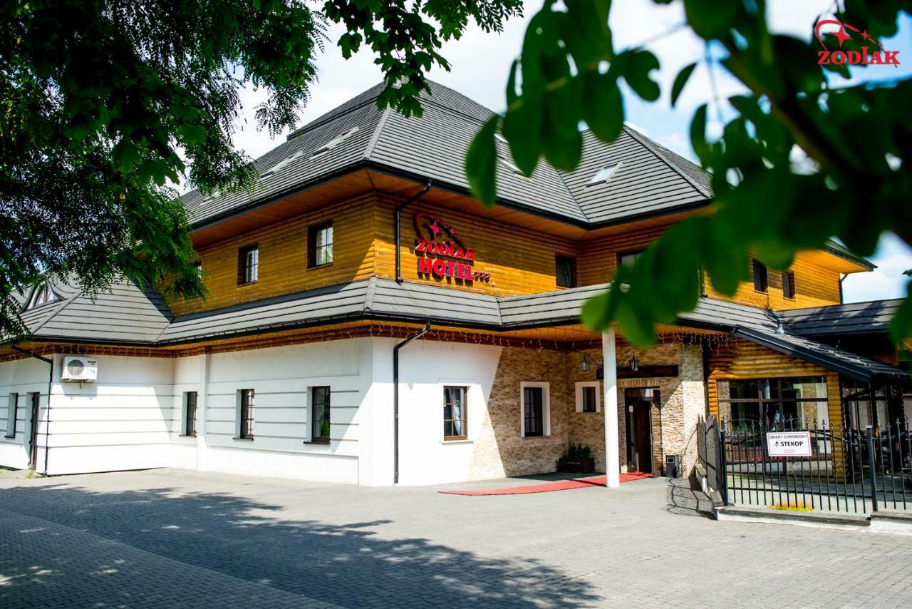 Hotel Zodiak Radomsko Exteriér fotografie